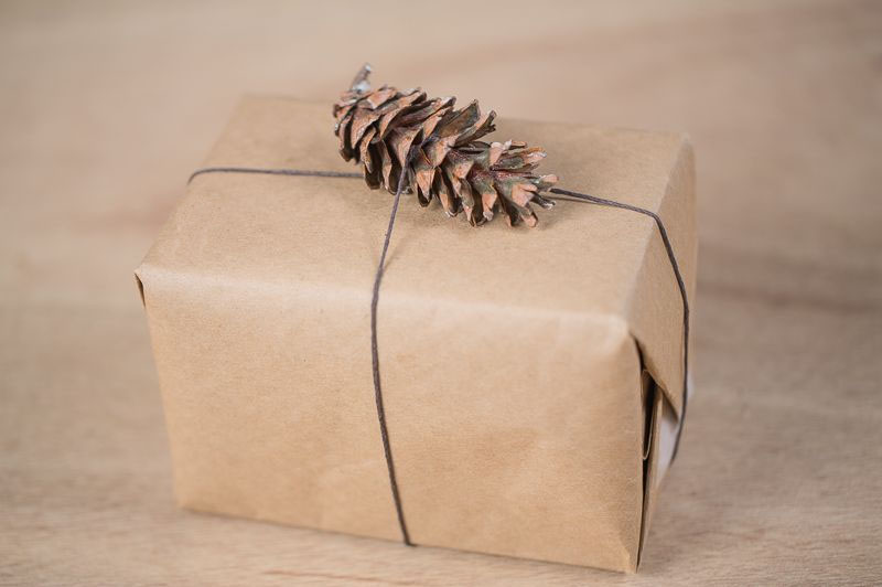 GOLD PAINTED GIFT WRAP
