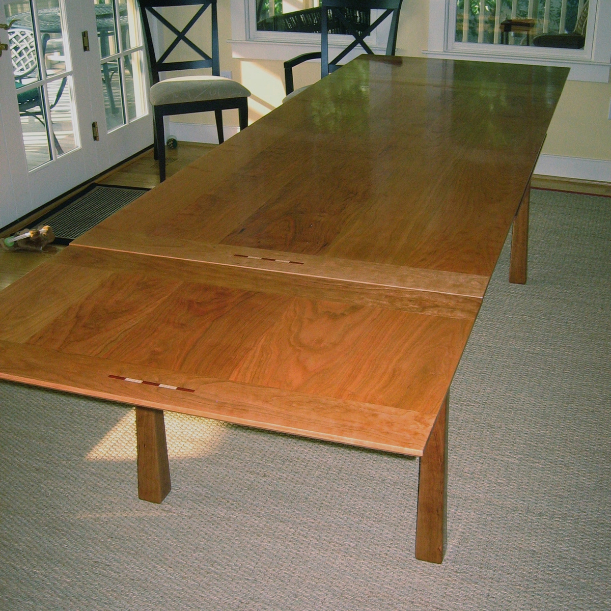 jx1k9eOGSTWDCkB8NtSI_Dutch-Pull-Out-Dining-Table-extended.-Joseph-Murphy-Furniture-Maker-at-CustomMade.com_.jpg
