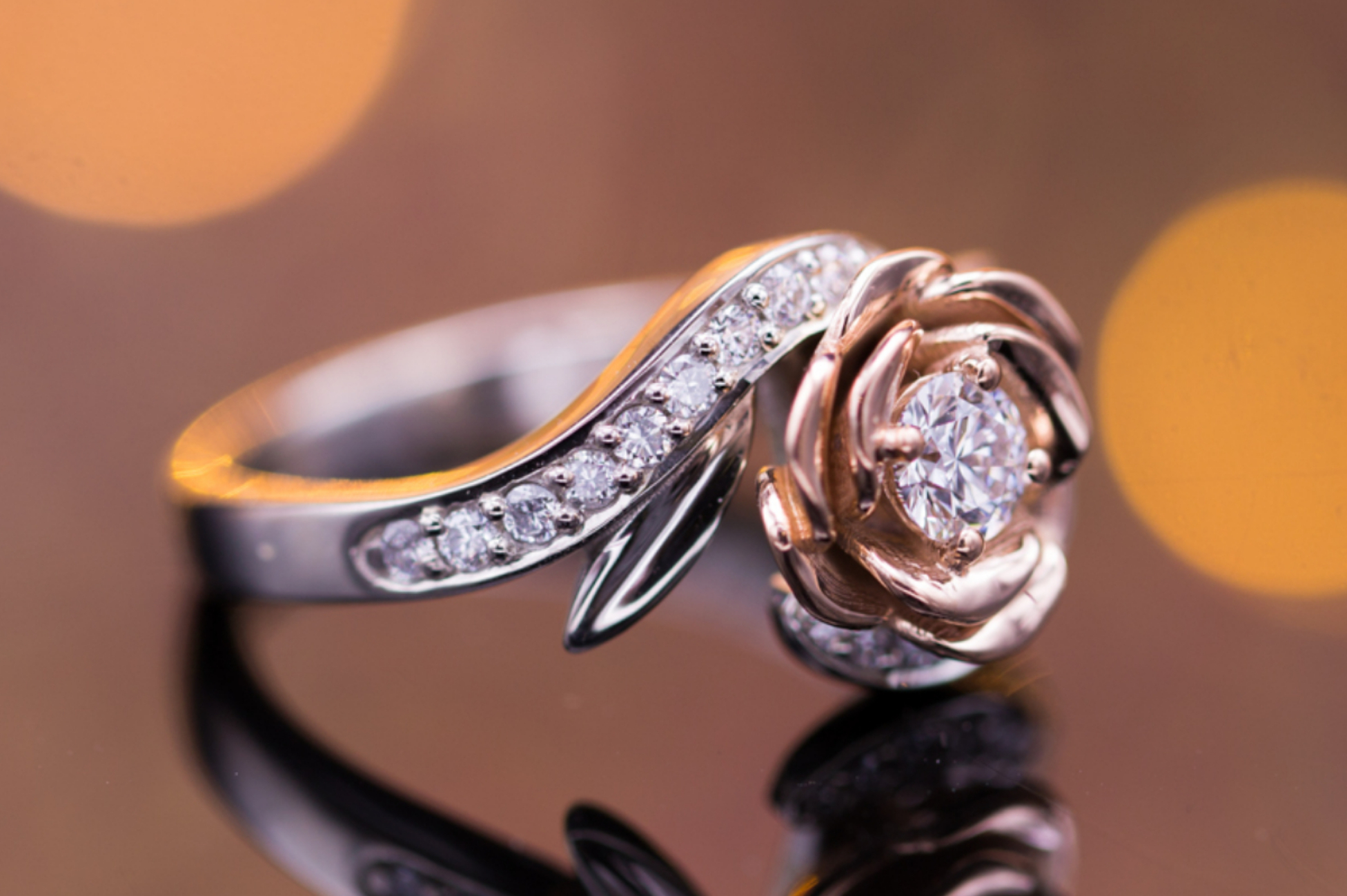 Rose engagement ring with mixes white and rose gold